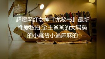 一男三女打牌啪啪，双飞边后入边舔奶搞完两个再搞另一个，很是诱惑喜欢不要错过