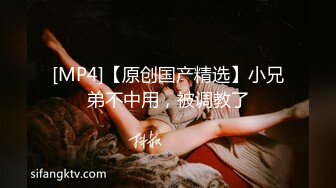 甜美系留学小妹，新视角沙发上操，大屁股骑乘后入