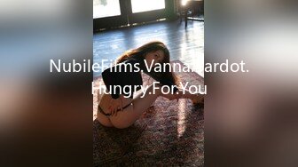 NubileFilms.Vanna.Bardot.Hungry.For.You