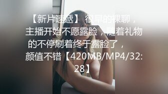 4姐姐拿玉足帮我足交、湿床、打屁股、骑上位到高潮。